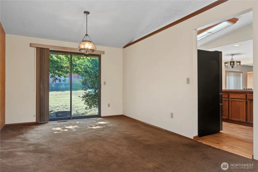 Property photo for 9901 76th Street Sw, Lakewood photo 7