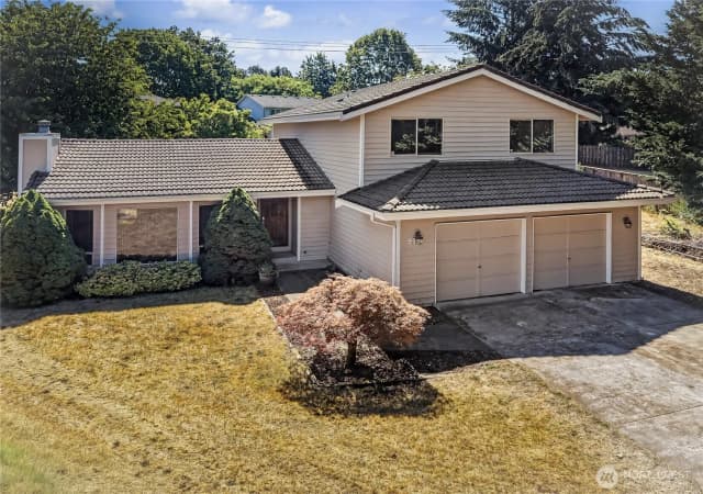 Property photo for 9901 76th Street Sw, Lakewood