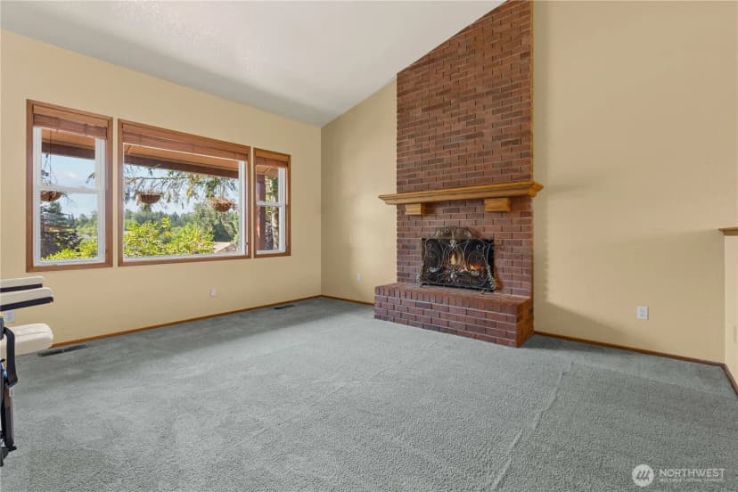 Property photo for 13700 Se 201st Street, Kent photo 6