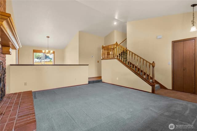 Property photo for 13700 Se 201st Street, Kent photo 4