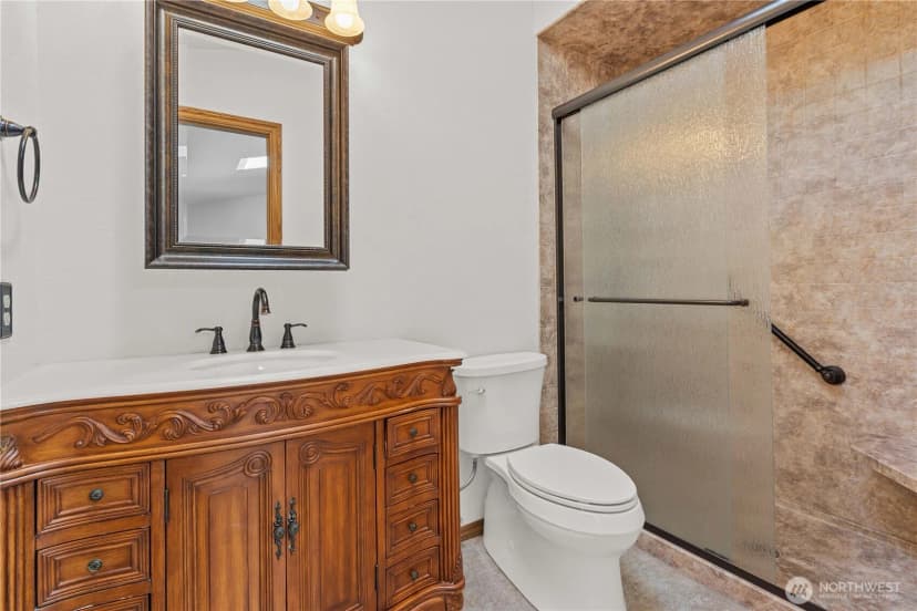 Property photo for 13700 Se 201st Street, Kent photo 22