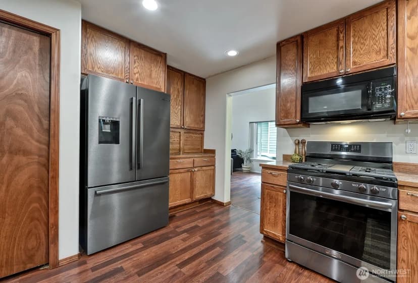 Property photo for 30 Morning Glory Drive, Bellingham photo 14