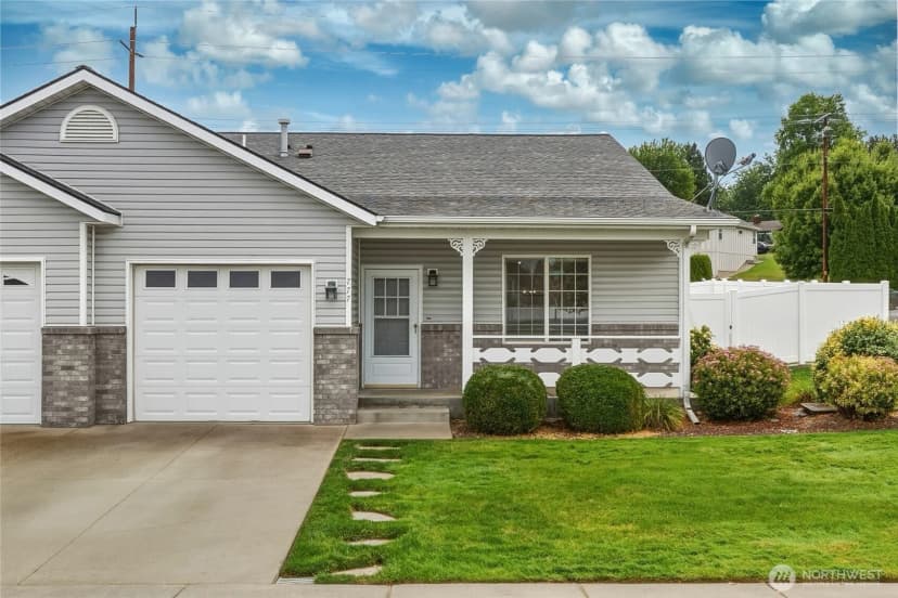 Property photo for 777 Se Magnoni, College Place
