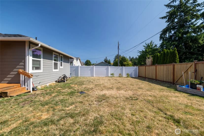 Property photo for 1418 Windsor Avenue, Centralia photo 25