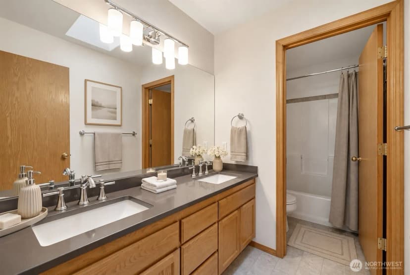 Property photo for 14805 Old Redmond Road, Redmond photo 26