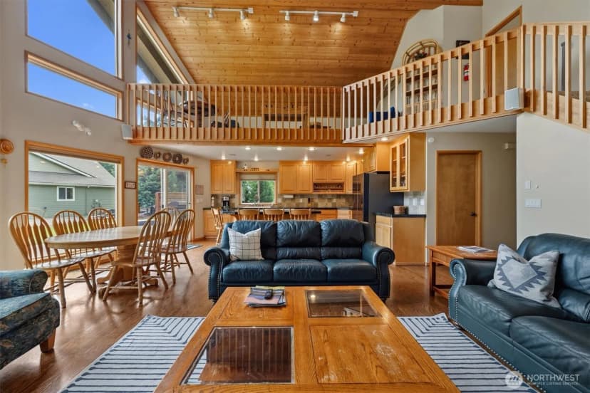 Property photo for 691 Pebble Beach Drive, Cle Elum photo 9