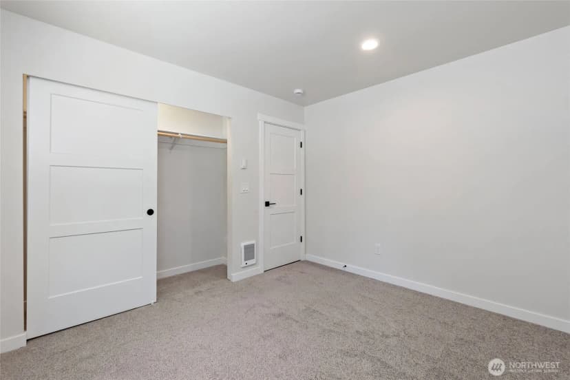 Property photo for 21909 127th Street Ct E, Bonney Lake photo 22