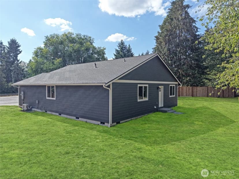 Property photo for 21909 127th Street Ct E, Bonney Lake photo 37