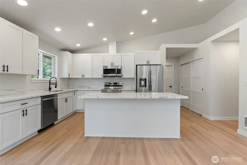 Property photo for 21909 127th Street Ct E, Bonney Lake photo 15