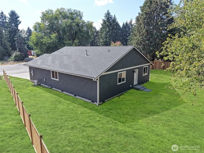 Property photo for 21909 127th Street Ct E, Bonney Lake photo 38