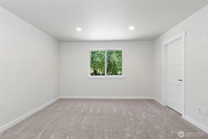 Property photo for 21909 127th Street Ct E, Bonney Lake photo 28