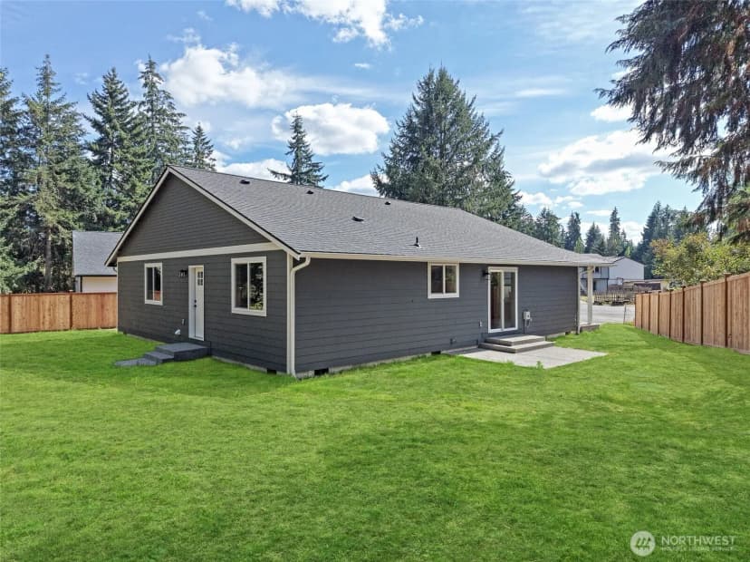 Property photo for 21909 127th Street Ct E, Bonney Lake photo 34