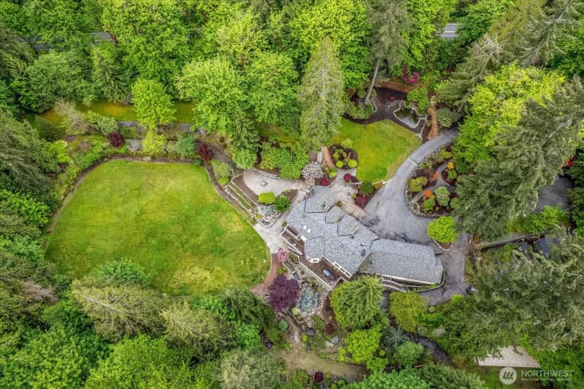 Property photo for 18400 228th Avenue Ne, Woodinville photo 39