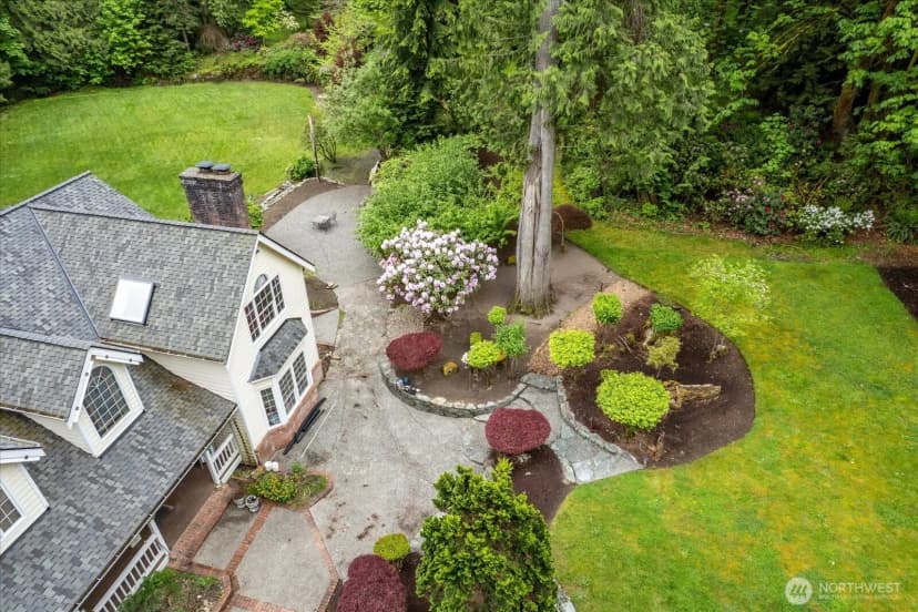 Property photo for 18400 228th Avenue Ne, Woodinville photo 35