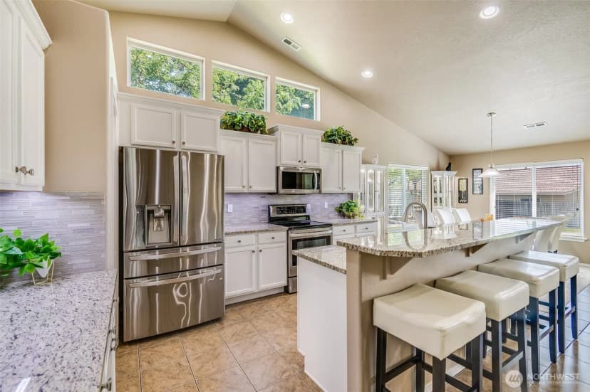 Property photo for 2670 Hickory Avenue, West Richland photo 8