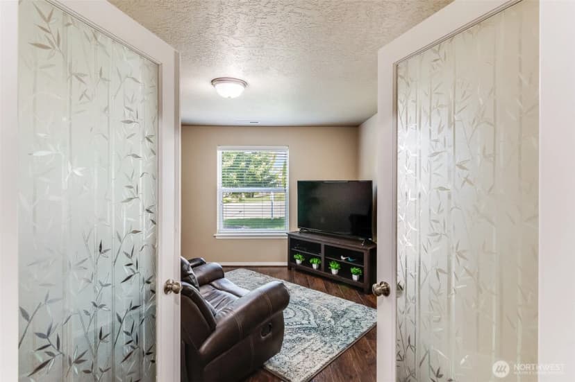 Property photo for 2670 Hickory Avenue, West Richland photo 18