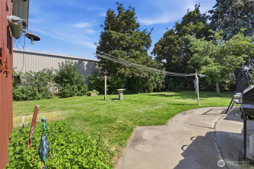 Property photo for 401 11th Street, Davenport photo 20