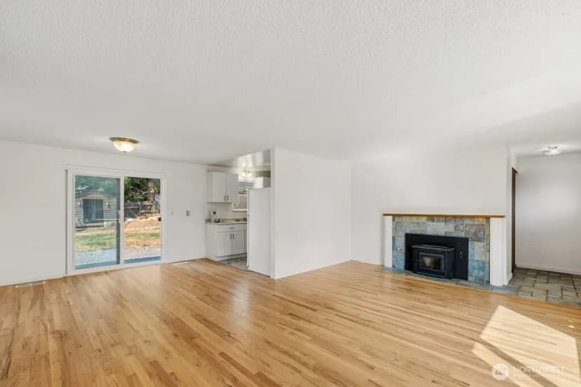 Property photo for 17953 48th Avenue S, Sea Tac photo 4