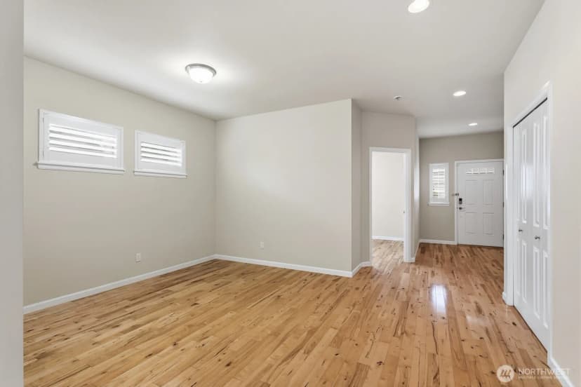 Property photo for 209 140th Street Sw, Everett photo 8
