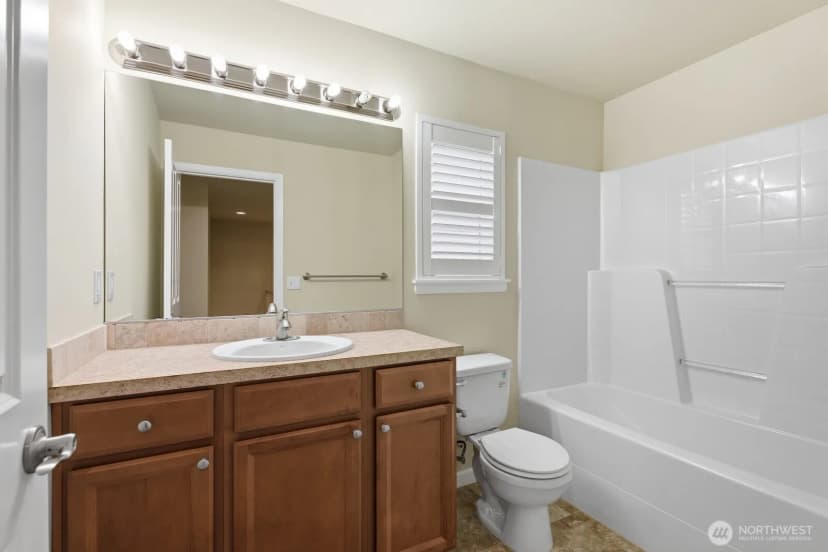 Property photo for 209 140th Street Sw, Everett photo 24