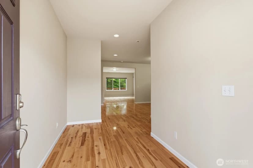 Property photo for 209 140th Street Sw, Everett photo 4
