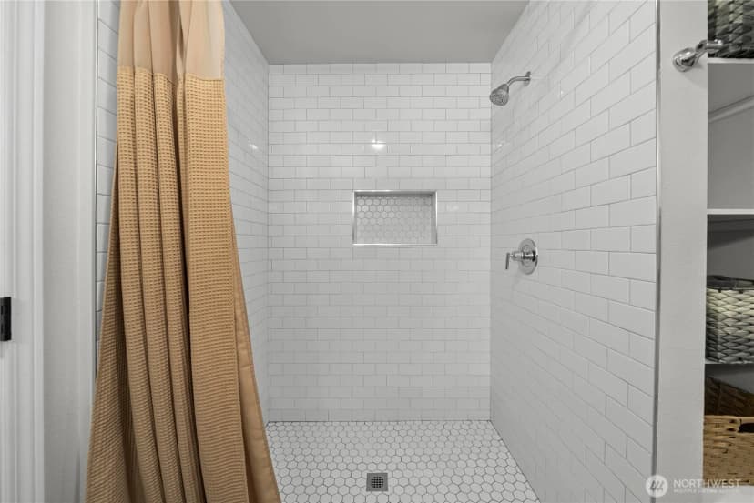 Property photo for 1205 Union Ave Steilacoom, Steilacoom photo 23