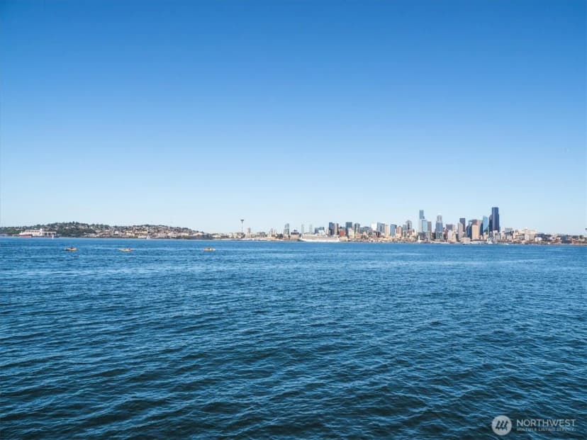 Property photo for 2364 Hobart Avenue Sw, Seattle photo 38