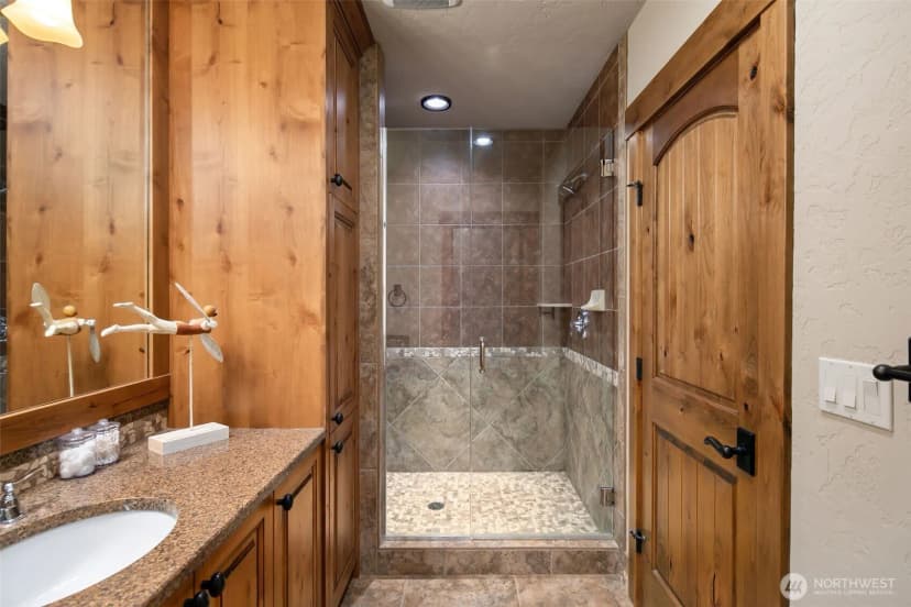 Property photo for 120 Brimstone Lane, Chelan photo 34