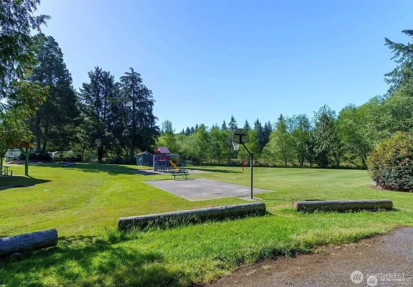 Property photo for 10515 Edgewood Drive, Anderson Island photo 11