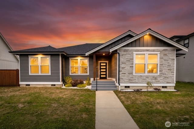 Property photo for 1725 Aaron Drive, Lynden