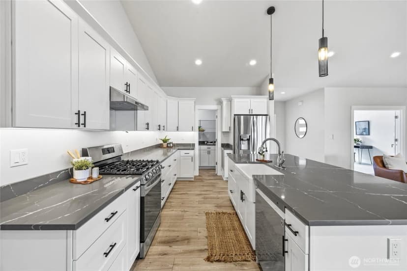 Property photo for 1725 Aaron Drive, Lynden photo 5