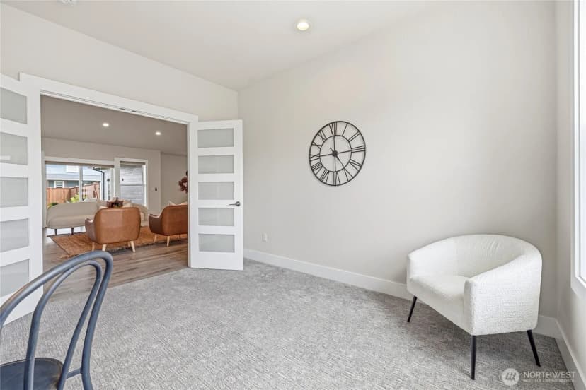 Property photo for 1725 Aaron Drive, Lynden photo 16