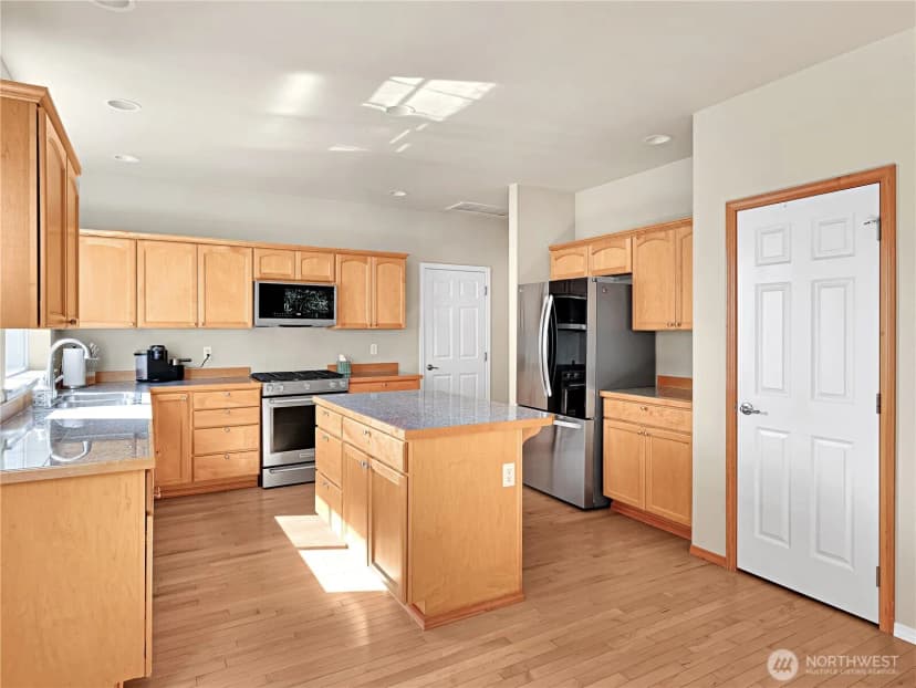 Property photo for 2623 145th Street Sw, Lynnwood photo 13