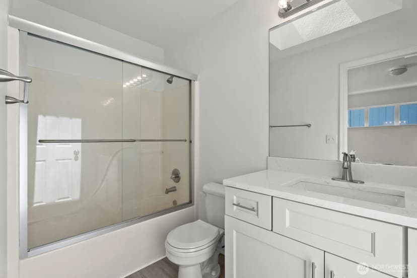 Property photo for 2707 S 268th Place, Kent photo 22