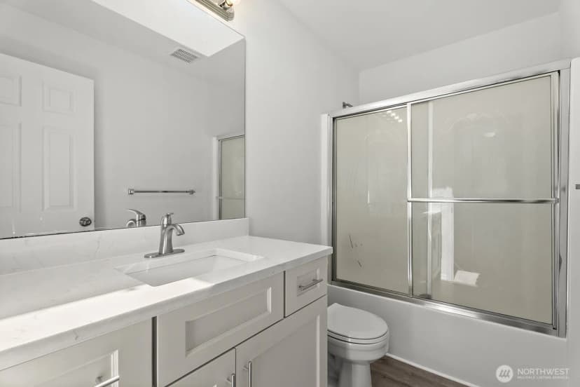 Property photo for 2707 S 268th Place, Kent photo 26