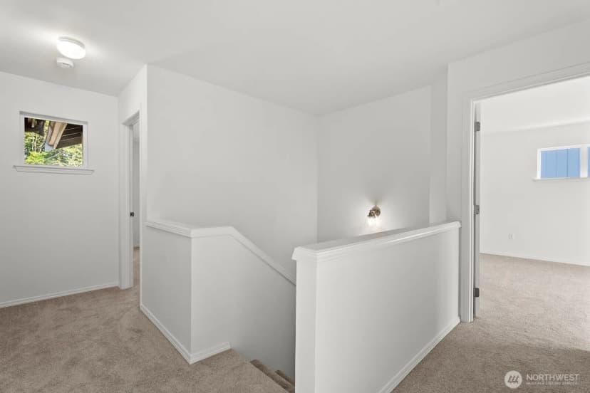 Property photo for 2707 S 268th Place, Kent photo 19