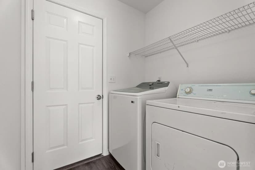 Property photo for 2707 S 268th Place, Kent photo 18