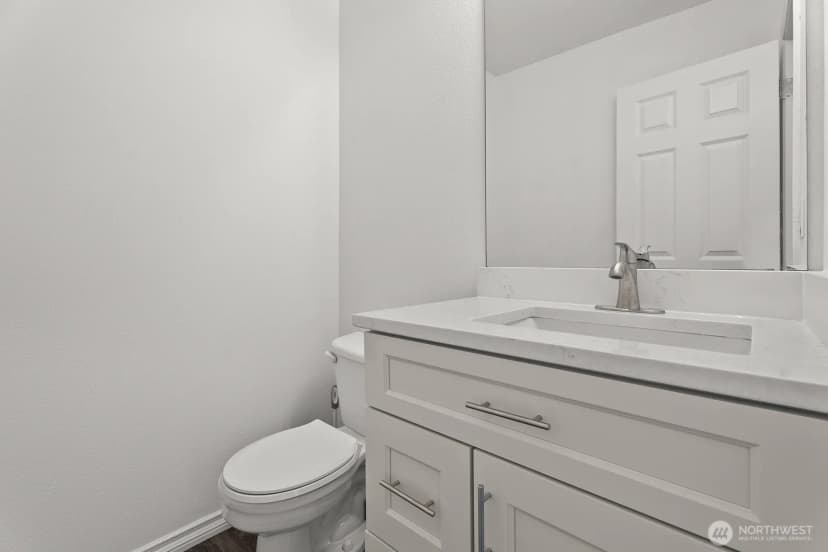 Property photo for 2707 S 268th Place, Kent photo 17