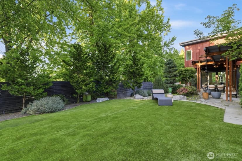 Property photo for 1533 38th Avenue E, Seattle photo 39