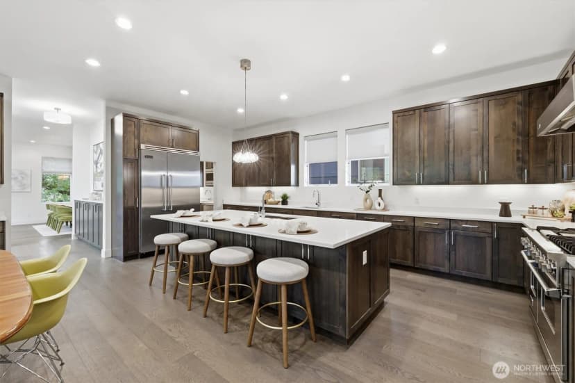 Property photo for 1533 38th Avenue E, Seattle photo 14