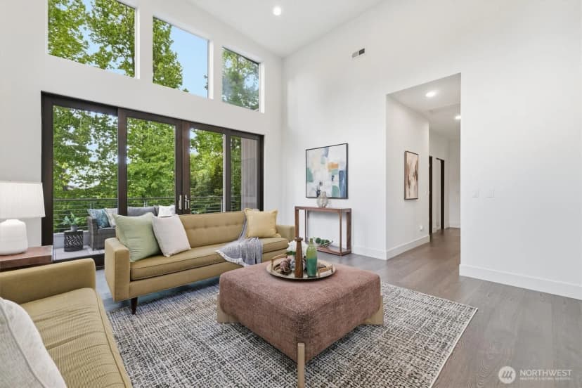 Property photo for 1533 38th Avenue E, Seattle photo 23