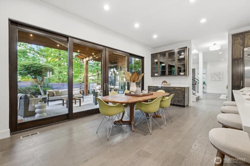 Property photo for 1533 38th Avenue E, Seattle photo 15