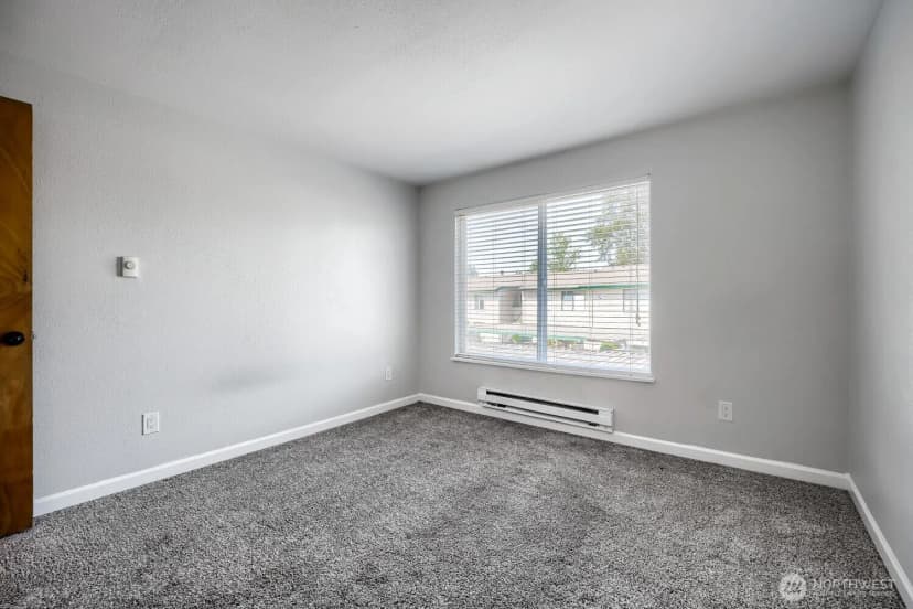 Property photo for 1102 8th Street Ne #a-3, Auburn photo 12