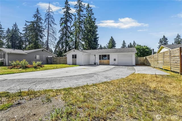 Property photo for 12318 114th Avenue E, Puyallup photo 2