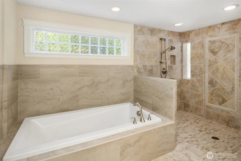 Property photo for 10710 Ne 190th Street, Bothell photo 27