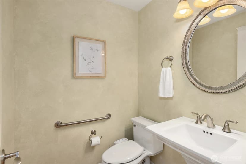 Property photo for 10710 Ne 190th Street, Bothell photo 29