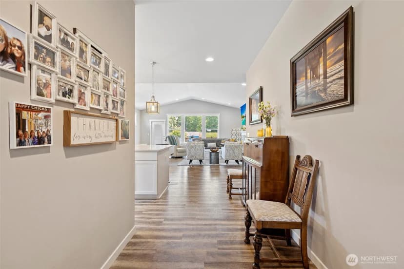 Property photo for 1720 River Walk Lane, Burlington photo 6