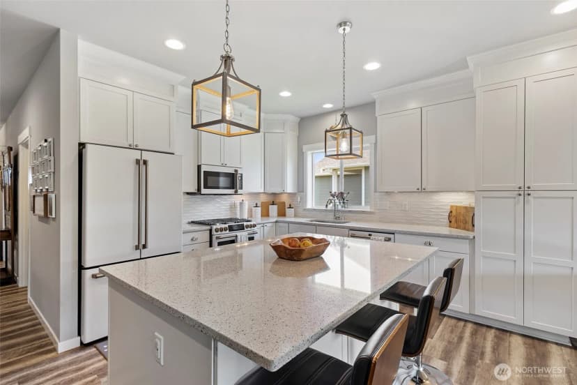 Property photo for 1720 River Walk Lane, Burlington photo 14