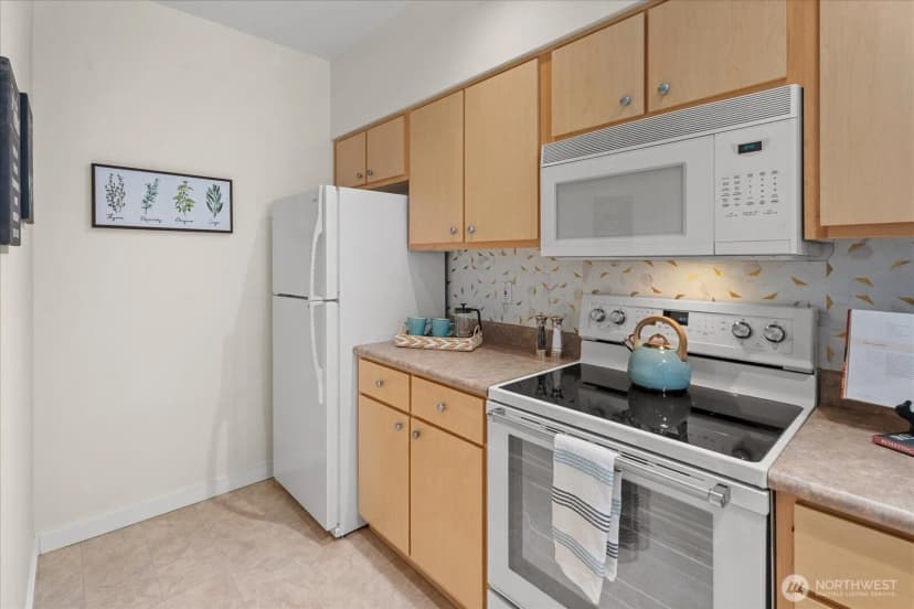 Property photo for 13301 Se 79th Place #c311, Newcastle photo 14