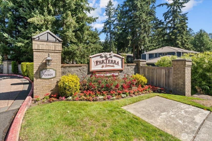 Property photo for 13301 Se 79th Place #c311, Newcastle photo 4